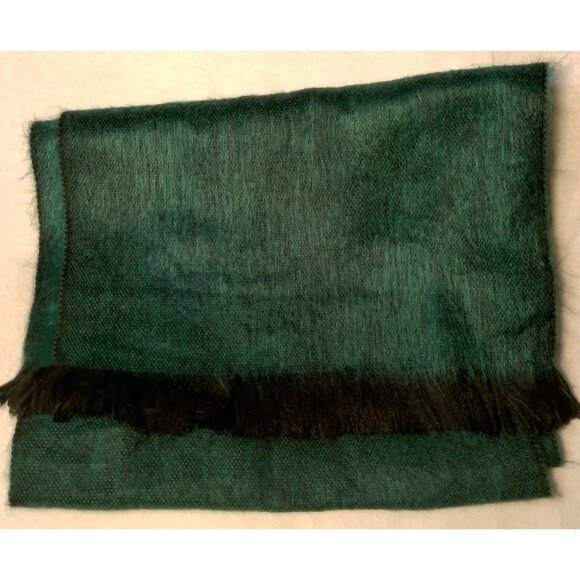 Shupaca Scarf Unisex Emerald Green Black Fringe Alpace Blend Fuzzy Ecuador - Picture 5 of 14